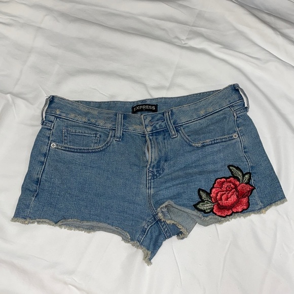 express size 0 flower detail cutoffs - Picture 1 of 3